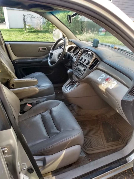 2001 Toyota Highlander - Image 8 of 8