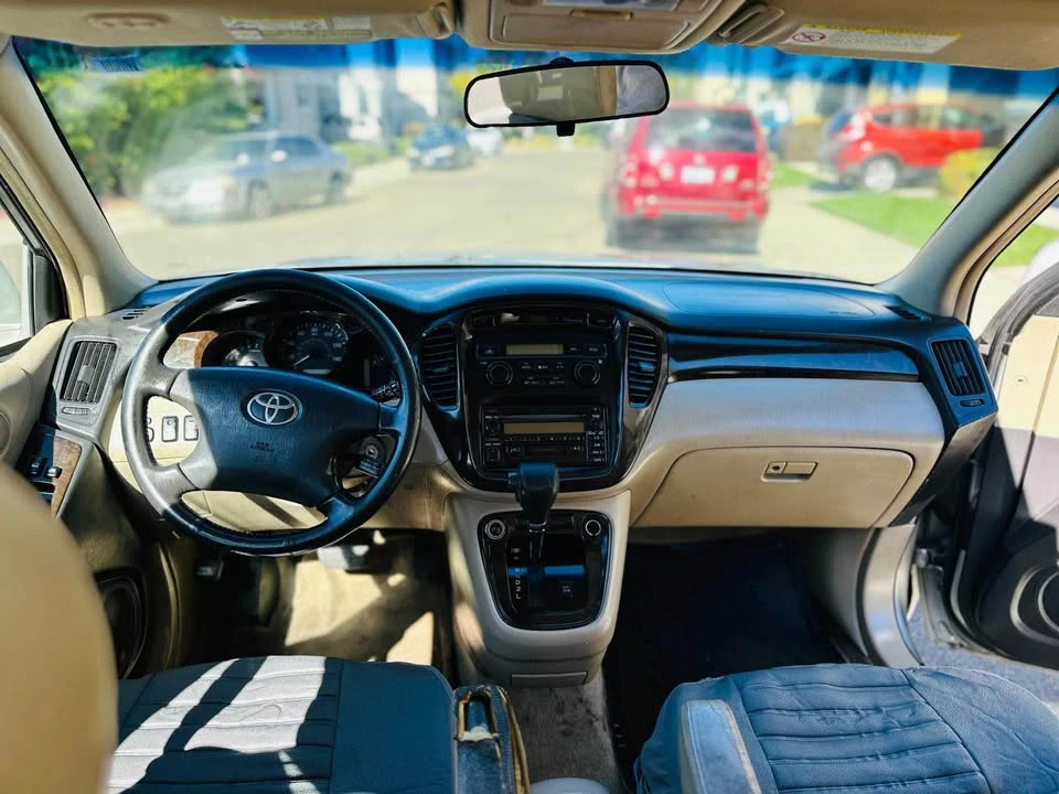 2001 Toyota Highlander - Image 11 of 13