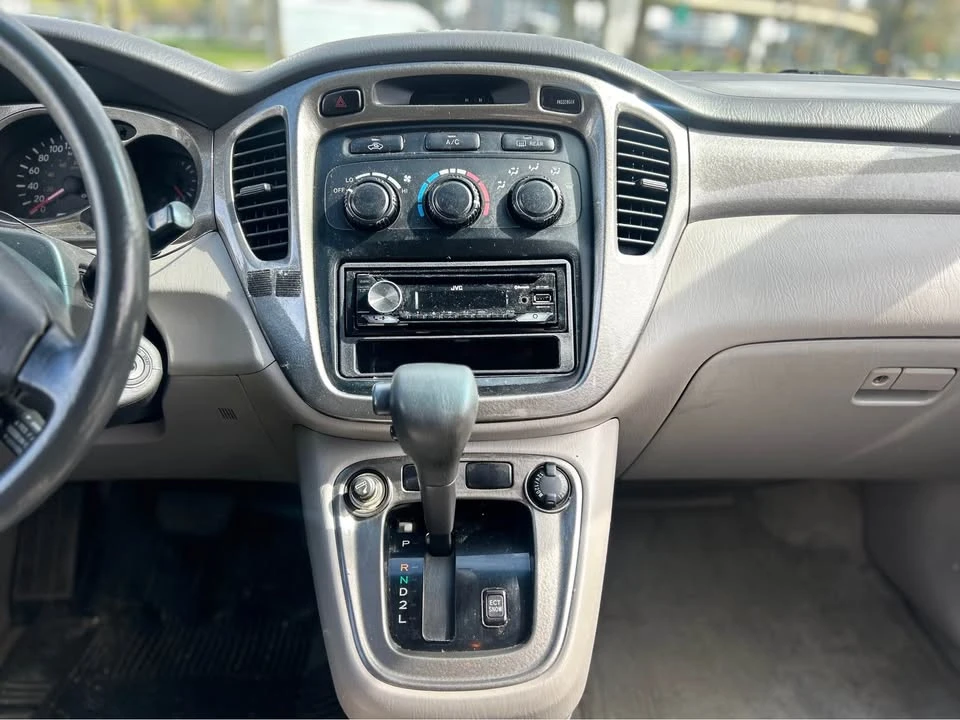 2001 Toyota Highlander - Image 13 of 13