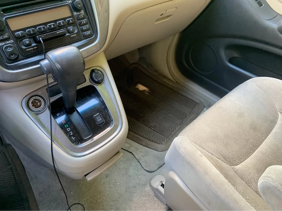 2001 Toyota Highlander - Image 17 of 20