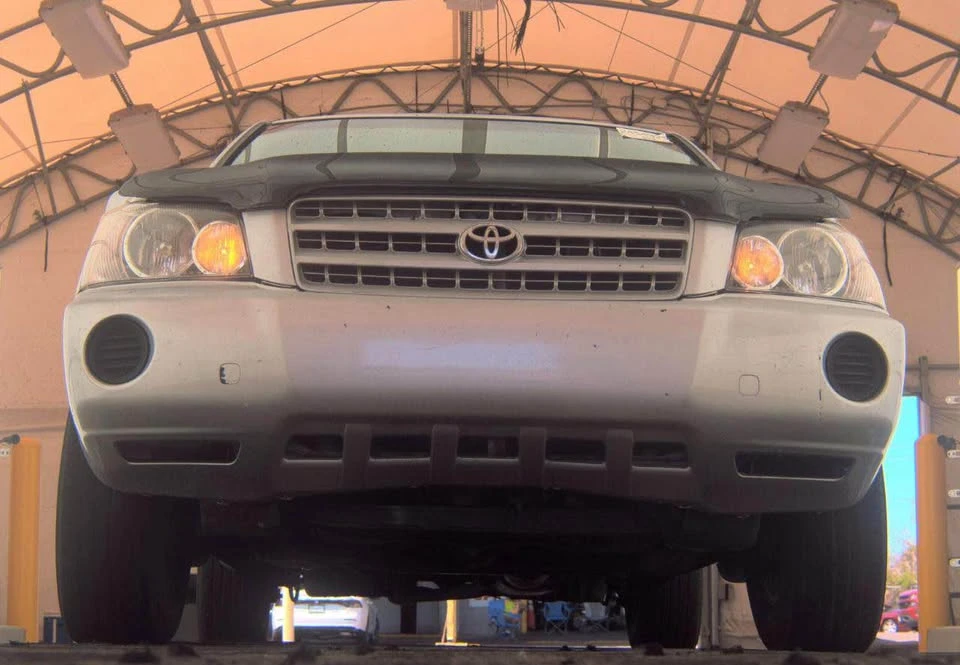 2001 Toyota Highlander - Image 2 of 7