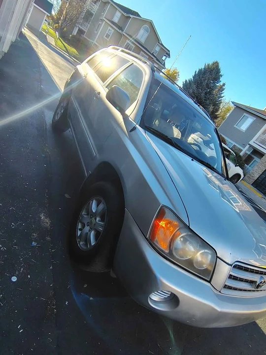 2001 Toyota Highlander - Image 4 of 9