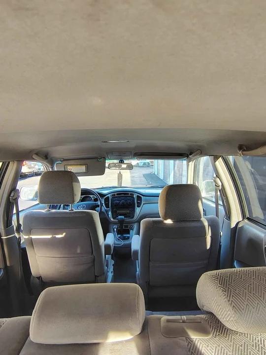 2001 Toyota Highlander - Image 9 of 9