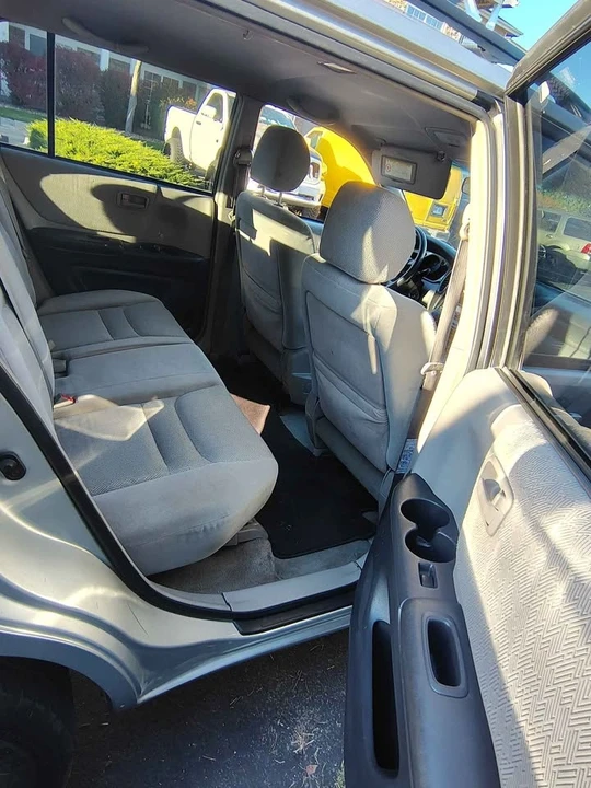 2001 Toyota Highlander - Image 7 of 9