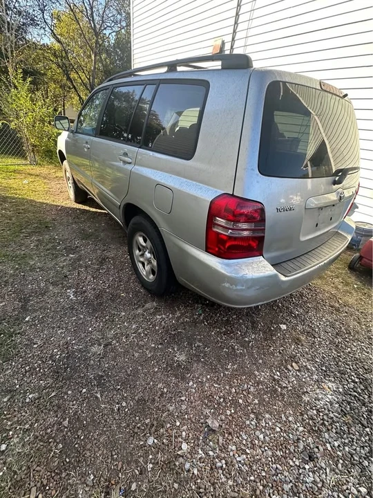 2001 Toyota Highlander - Image 4 of 11