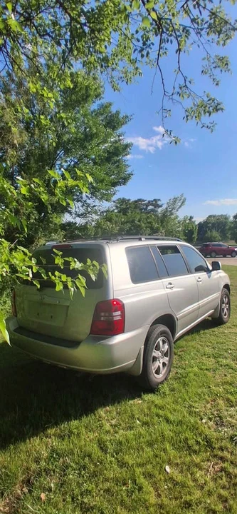 2001 Toyota Highlander - Image 3 of 11