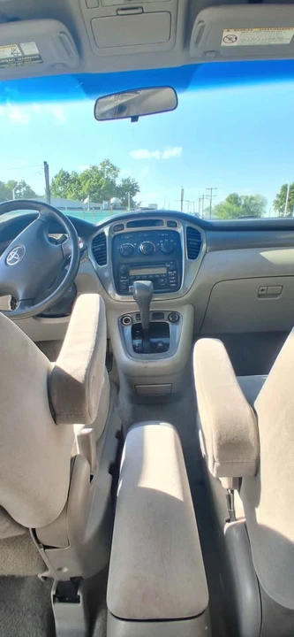 2001 Toyota Highlander - Image 7 of 11
