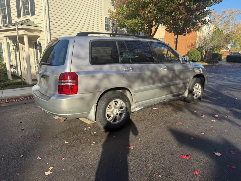 2001 Toyota Highlander - Image 4 of 11