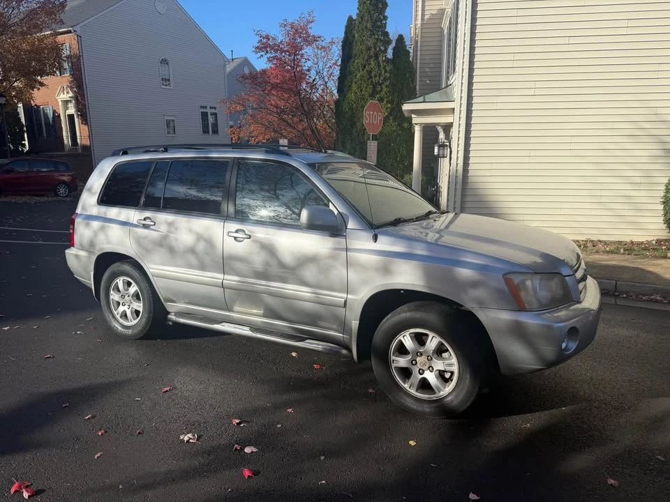 2001 Toyota Highlander - Image 4 of 11
