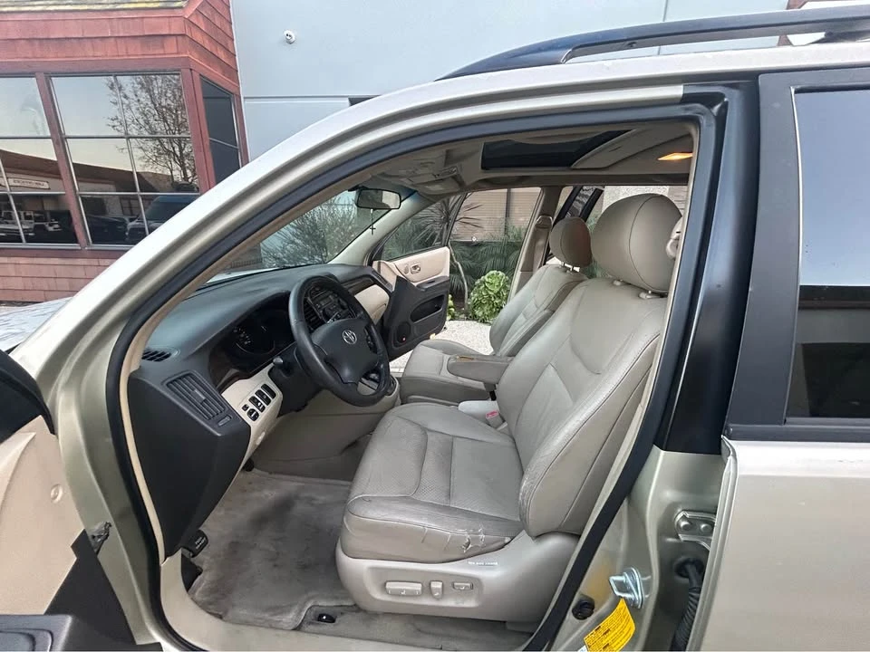 2001 Toyota Highlander - Image 12 of 20
