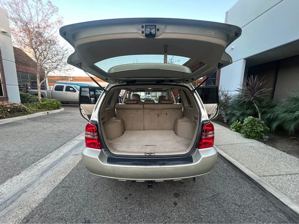 2001 Toyota Highlander - Image 14 of 20