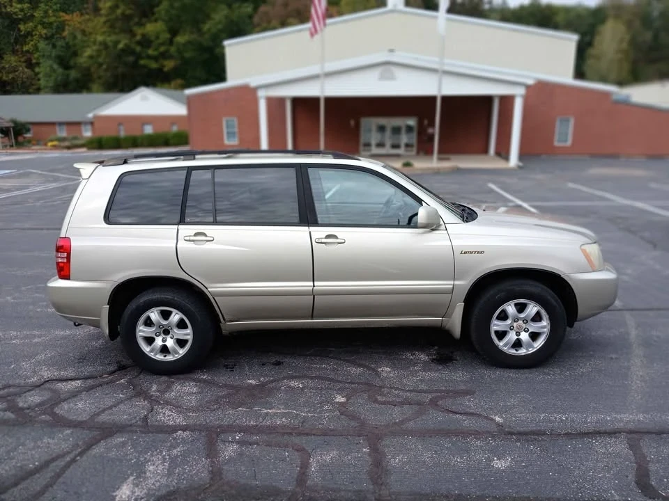 2001 Toyota Highlander - Image 4 of 20