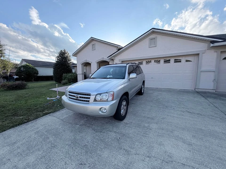 2001 Toyota Highlander - Image 2 of 2