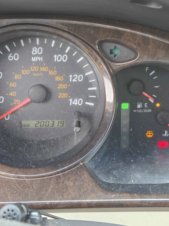 2001 Toyota Highlander - Image 8 of 19