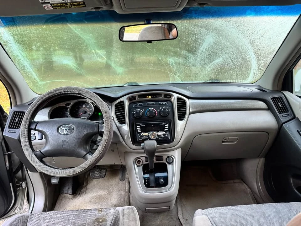2001 Toyota Highlander - Image 6 of 11