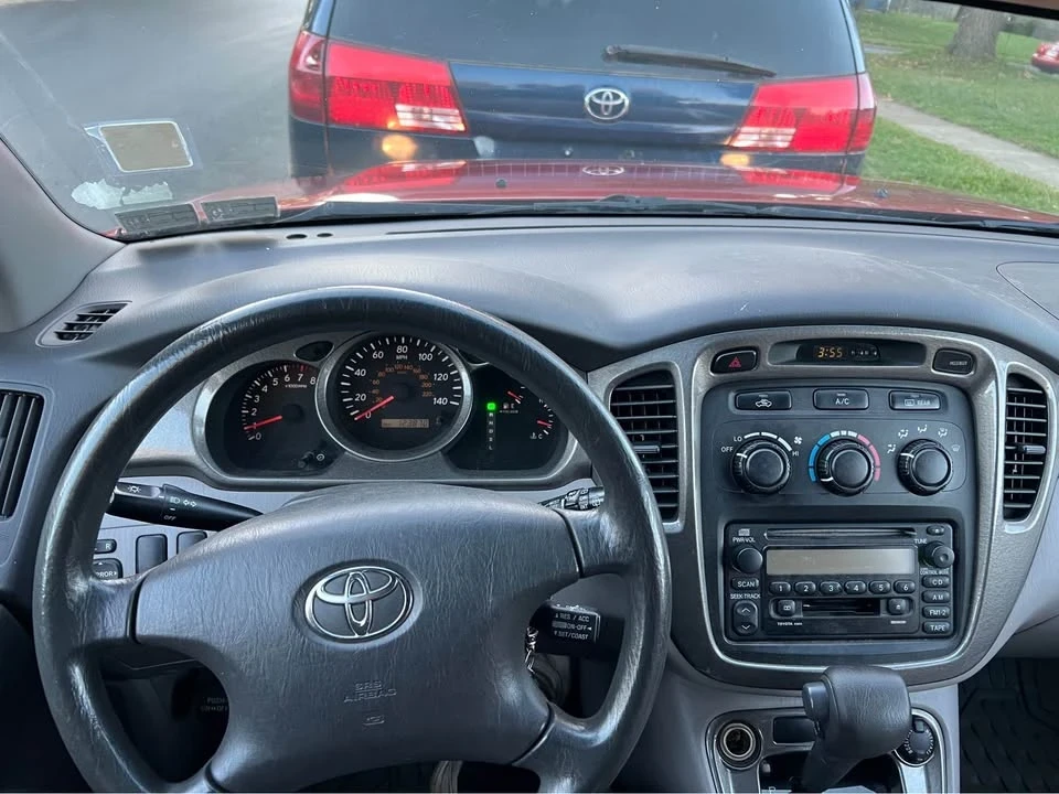 2001 Toyota Highlander - Image 11 of 11