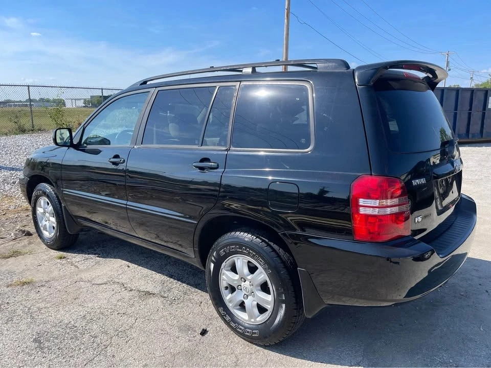 2001 Toyota Highlander - Image 2 of 14