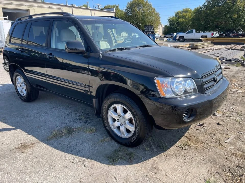 2001 Toyota Highlander - Image 3 of 14