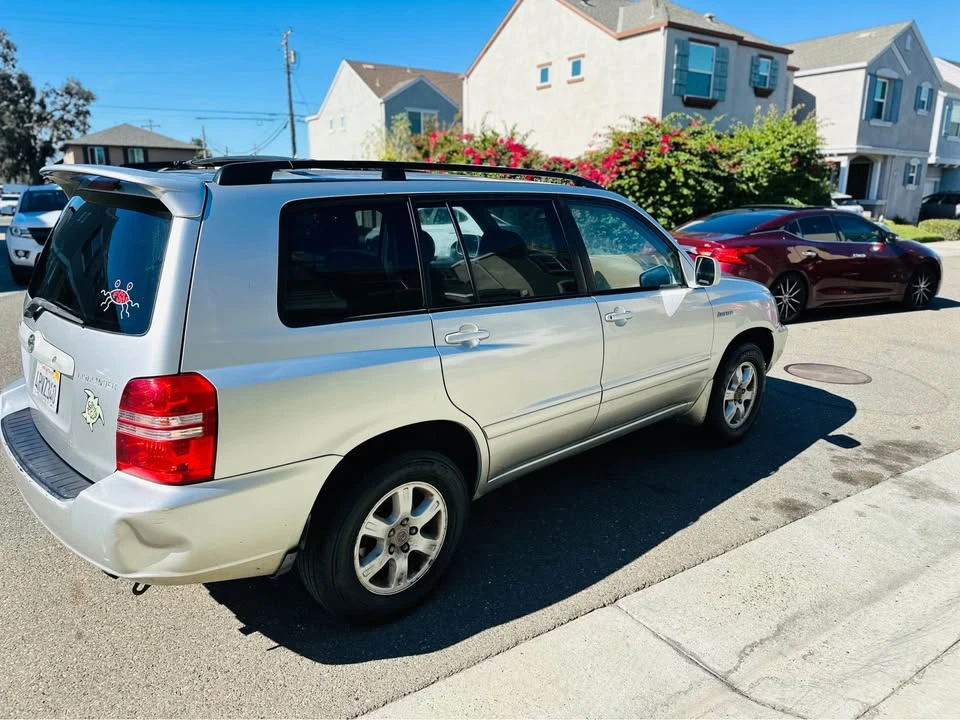 2001 Toyota Highlander - Image 3 of 15