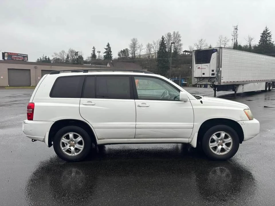 2001 Toyota Highlander - Image 5 of 10
