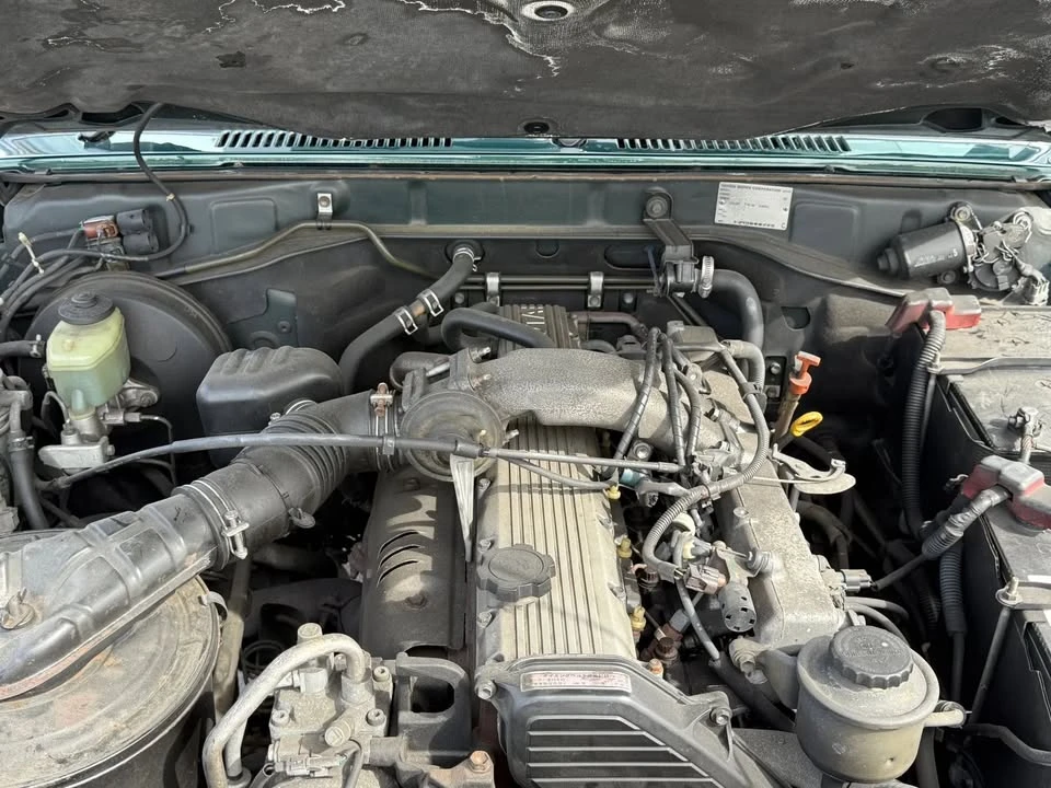 2001 Toyota J70 Land Cruiser - Image 13 of 20
