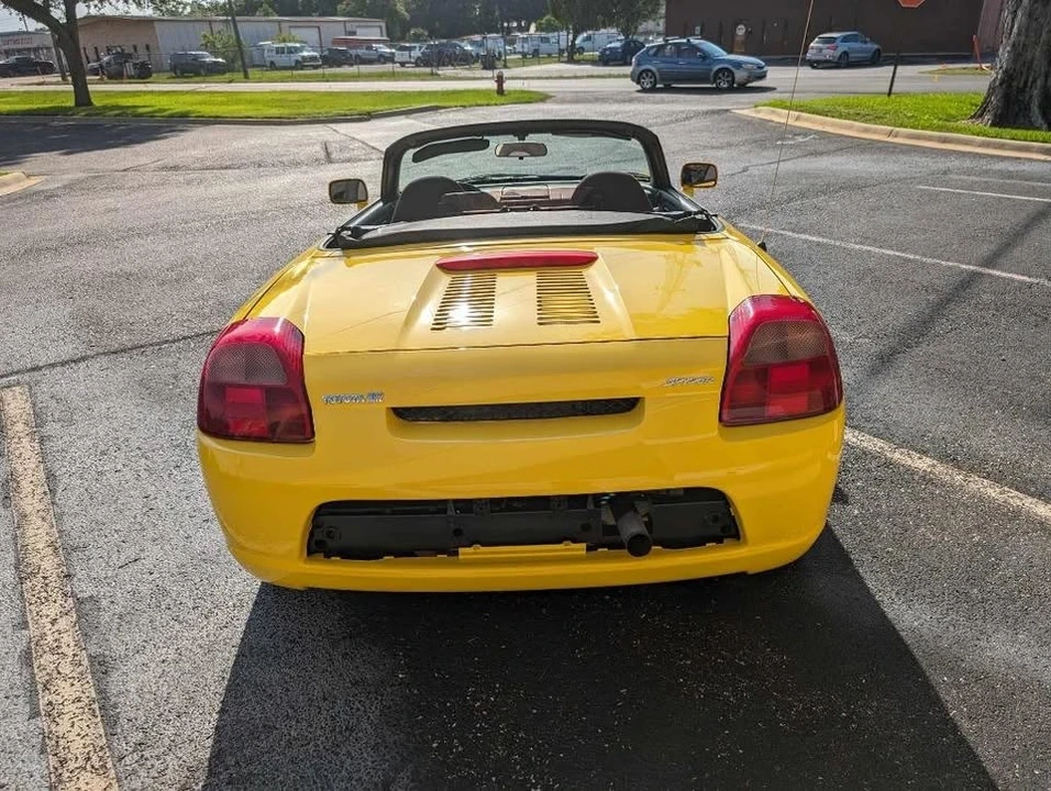 2001 Toyota MR2 Spyder/MR-S - Image 6 of 12