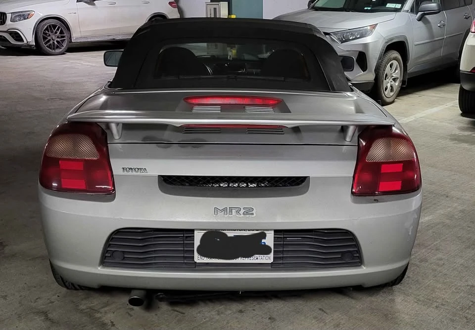 2001 Toyota MR2 Spyder/MR-S - Image 5 of 9