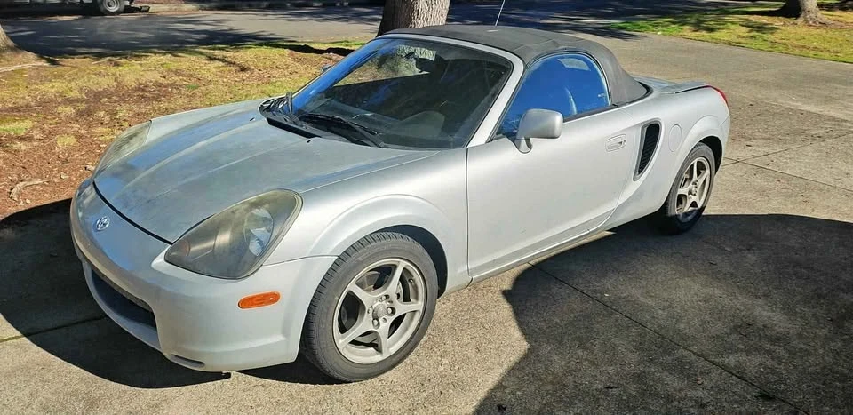 2001 Toyota MR2 Spyder/MR-S - Image 3 of 3
