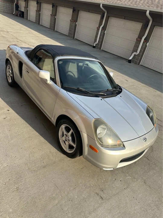 2001 Toyota MR2 Spyder/MR-S - Image 3 of 13