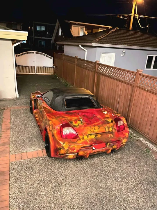 2001 Toyota MR2 Spyder/MR-S - Image 2 of 5