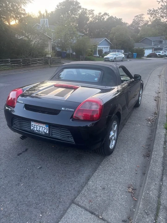 2001 Toyota MR2 Spyder/MR-S - Image 4 of 8