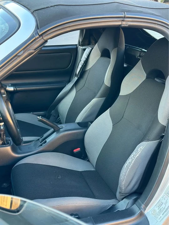 2001 Toyota MR2 Spyder/MR-S - Image 5 of 18