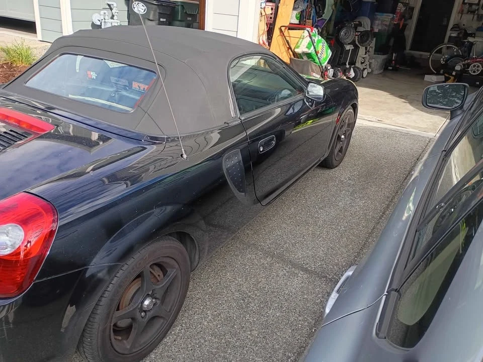 2001 Toyota MR2 Spyder/MR-S - Image 4 of 15