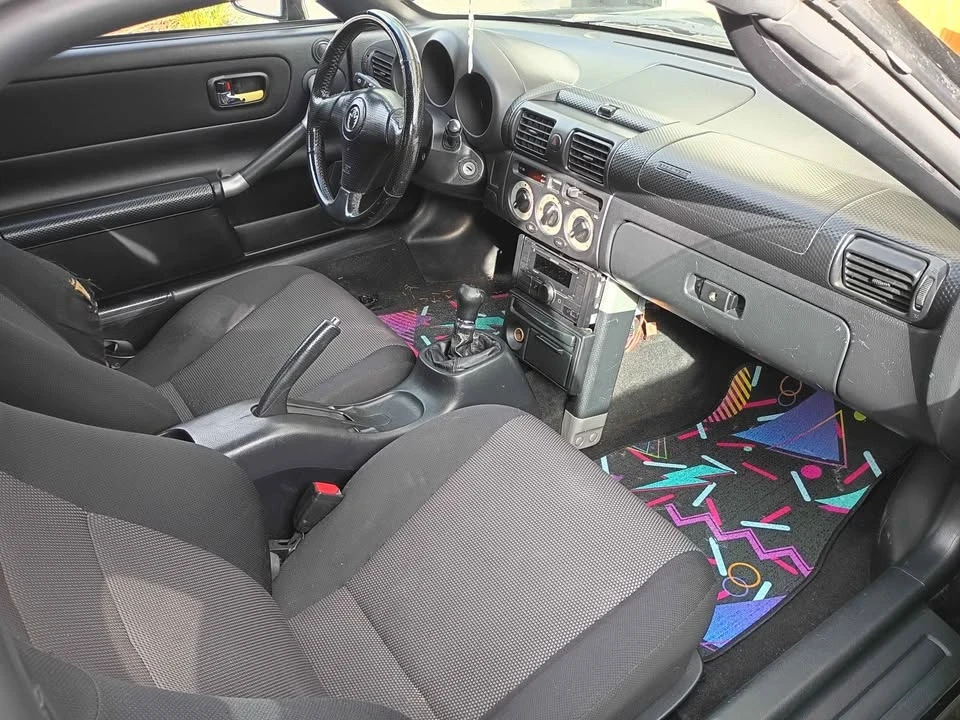 2001 Toyota MR2 Spyder/MR-S - Image 6 of 15