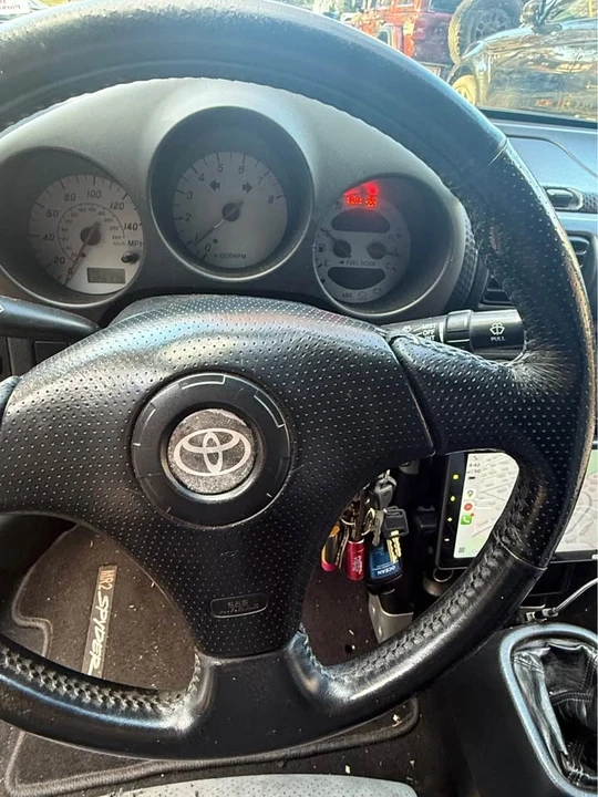 2001 Toyota MR2 Spyder/MR-S - Image 10 of 10