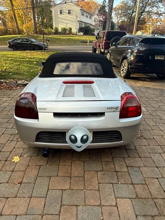 2001 Toyota MR2 Spyder/MR-S - Image 6 of 10