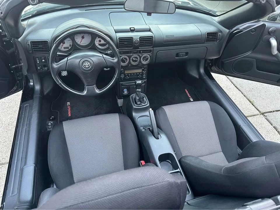 2001 Toyota MR2 Spyder/MR-S - Image 4 of 15