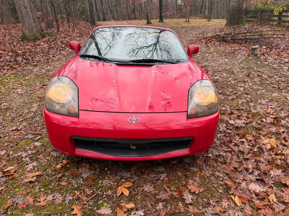 2001 Toyota MR2 Spyder/MR-S - Image 2 of 10