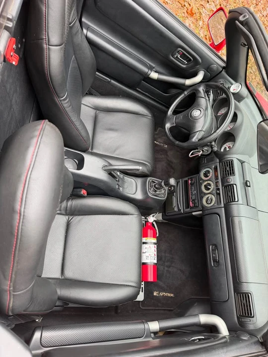 2001 Toyota MR2 Spyder/MR-S - Image 5 of 10