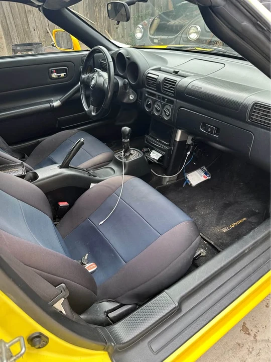 2001 Toyota MR2 Spyder/MR-S - Image 4 of 5