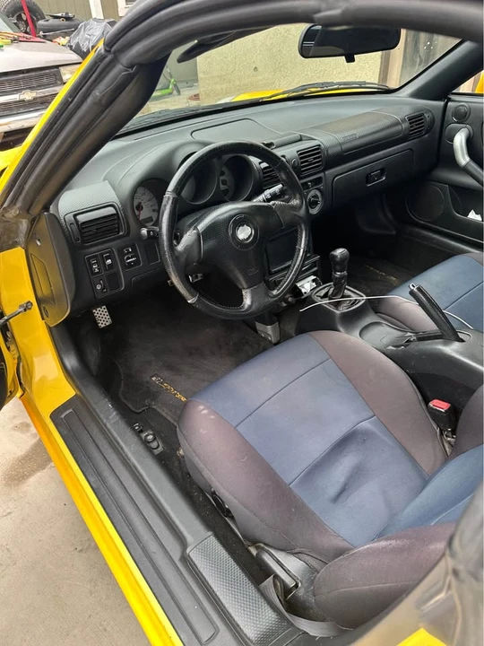 2001 Toyota MR2 Spyder/MR-S - Image 5 of 5