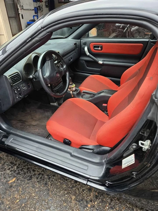 2001 Toyota MR2 Spyder/MR-S - Image 8 of 12