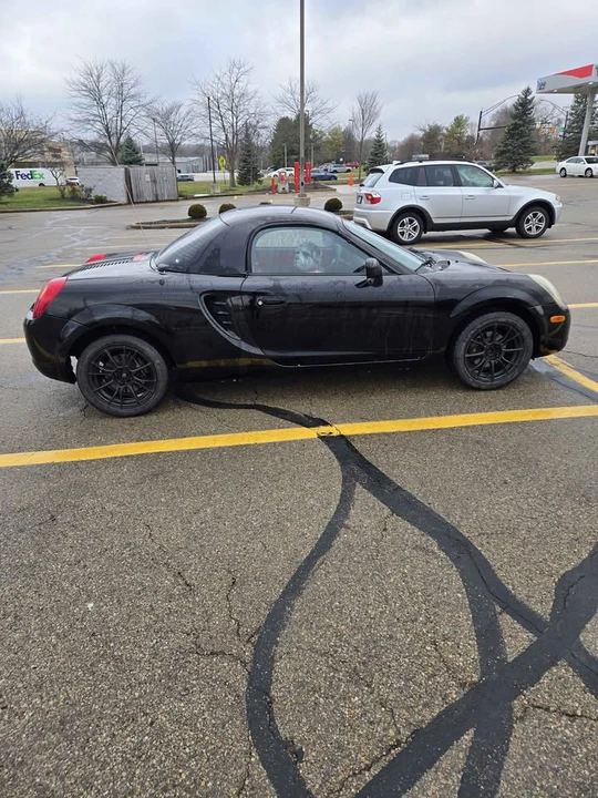 2001 Toyota MR2 Spyder/MR-S - Image 4 of 12