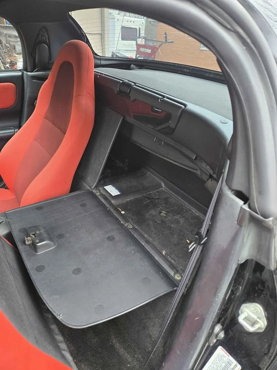 2001 Toyota MR2 Spyder/MR-S - Image 12 of 12