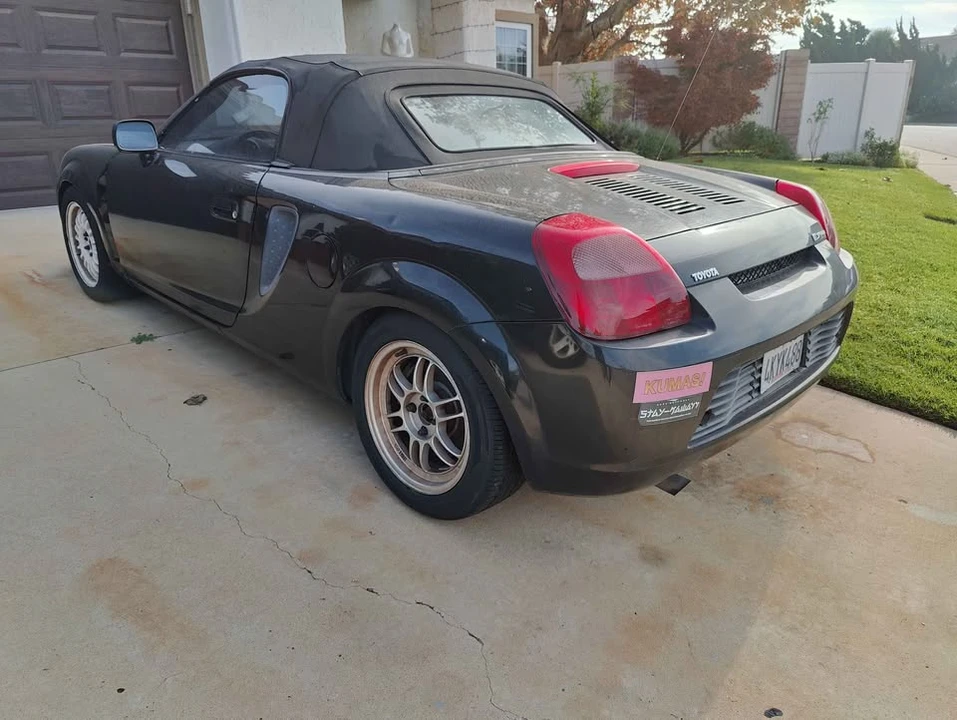 2001 Toyota MR2 Spyder/MR-S - Image 5 of 17