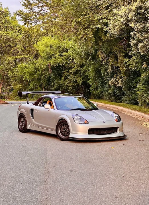2001 Toyota MR2 Spyder/MR-S - Image 9 of 19