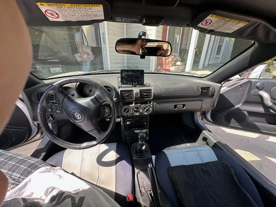 2001 Toyota MR2 Spyder/MR-S - Image 14 of 19