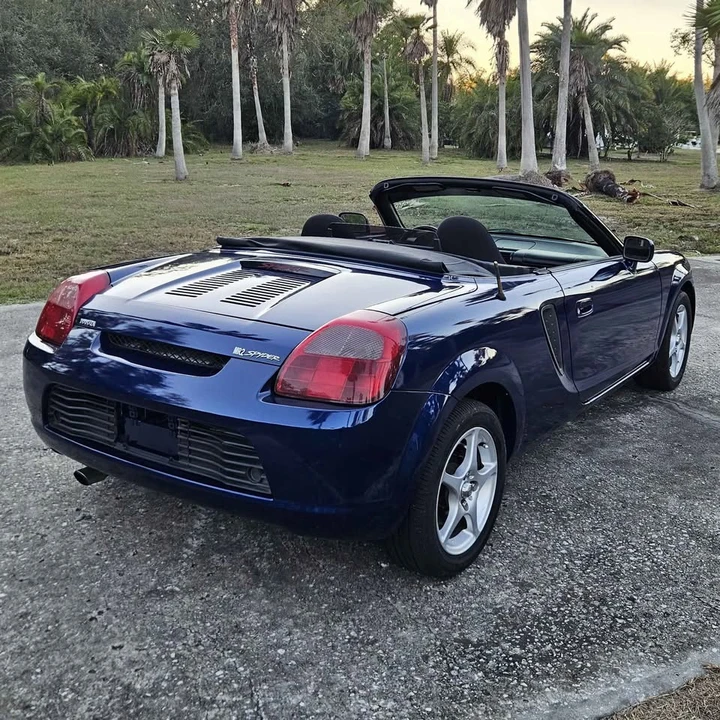 2001 Toyota MR2 Spyder/MR-S - Image 6 of 15