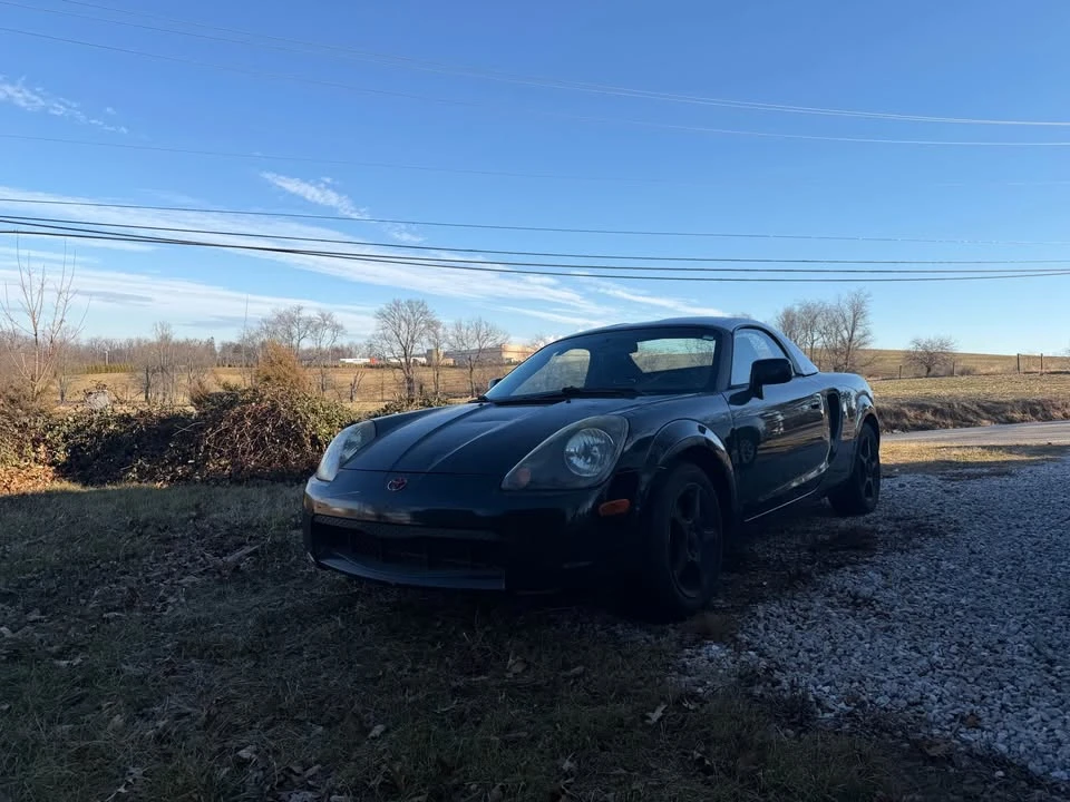 2001 Toyota MR2 Spyder/MR-S - Image 3 of 3