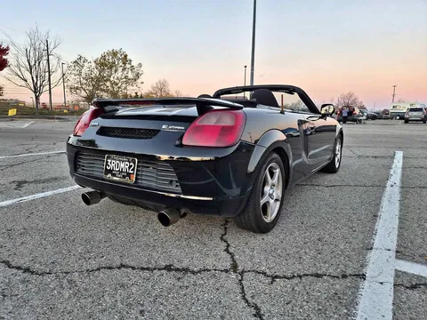 2001 Toyota MR2 Spyder